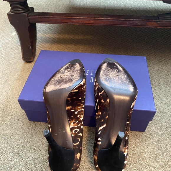 Stuart Weitzman Animal Print Leather Pumps 8.5 (only worn once) RARE!!! - Picture 4 of 7